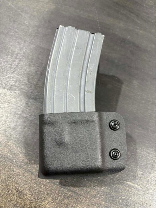 RHT AR-15 Magazine Pouch